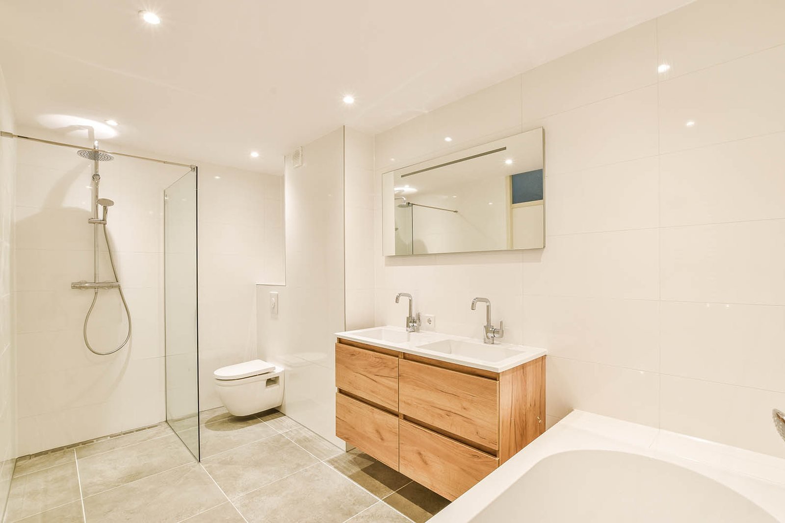 Complete badkamer vernieuwd in Ridderkerk